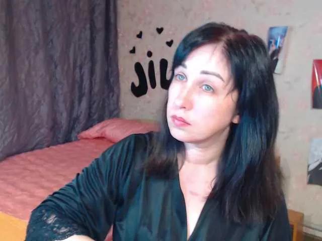 Offline JillStevens on BongaCams