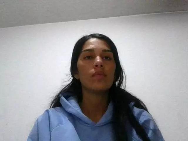 Offline JuanaBrunette on BongaCams