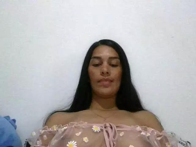 Offline JuanaBrunette on BongaCams