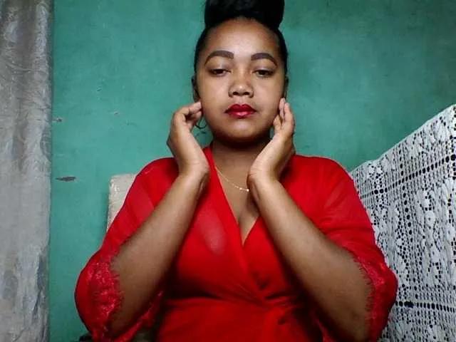 Offline justine33 on BongaCams