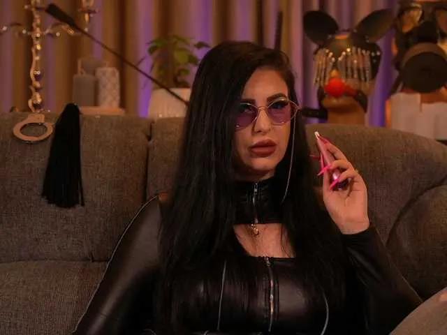 Offline KellyKent on BongaCams