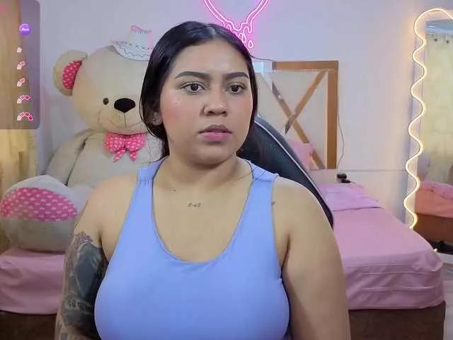 Offline kendra-tay on BongaCams