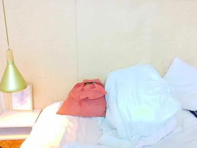 Freechat kiara-evanss on BongaCams