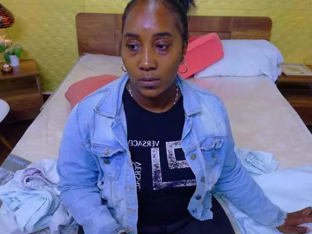 Freechat kiara-evanss on BongaCams