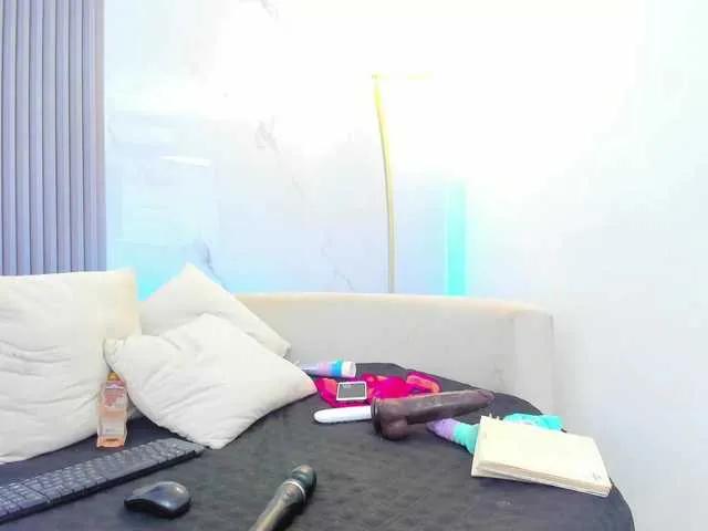 Freechat KIARATENTATION on BongaCams