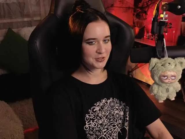 Freechat KiraLiLime on BongaCams