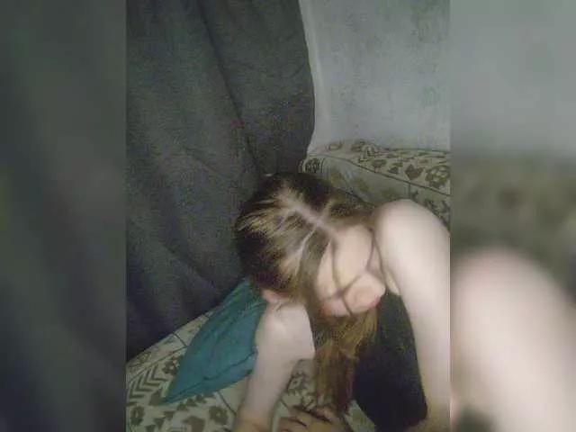 Offline KisaZlo on BongaCams