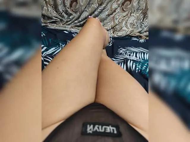 Offline Kiskis-s on BongaCams