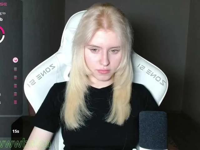 Offline kissesliza on BongaCams