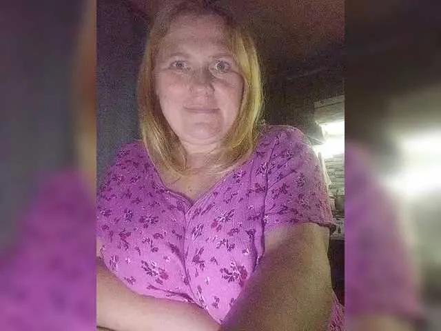 Offline Kristina543210 on BongaCams