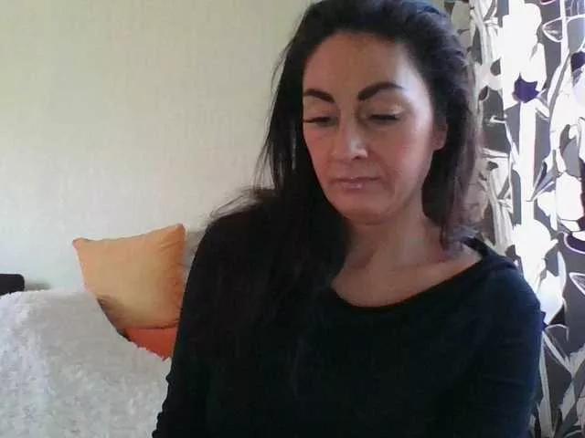 Offline lady-devil on BongaCams