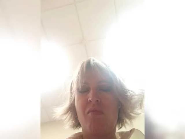 Offline LagoonJoy on BongaCams