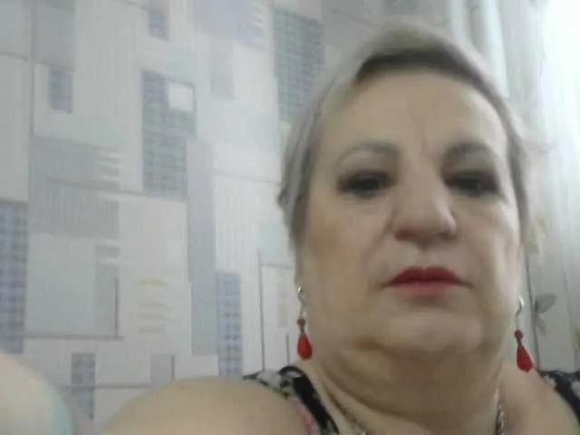 Offline lara45 on BongaCams