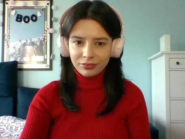 Offline Larice on BongaCams