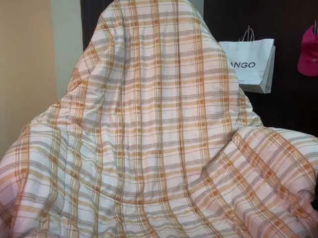 Offline Laylac on BongaCams