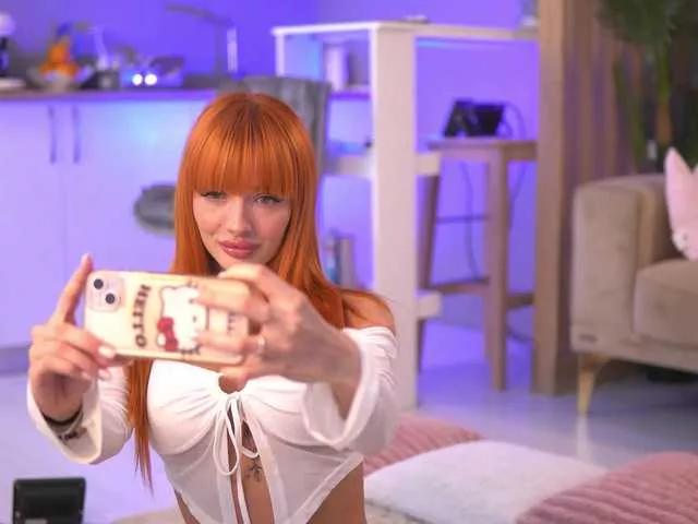 Offline LeyaMeyers on BongaCams