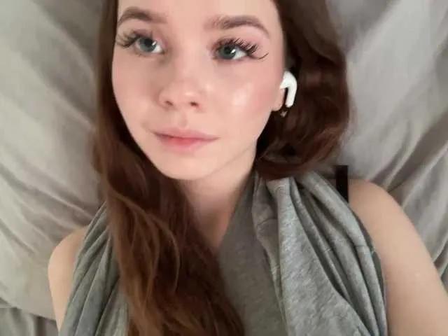 Offline Lil-RO-XO on BongaCams