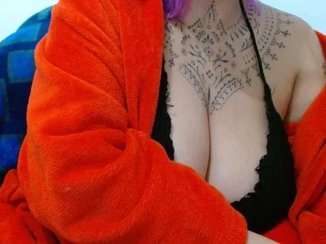 Freechat Lilithfire on BongaCams