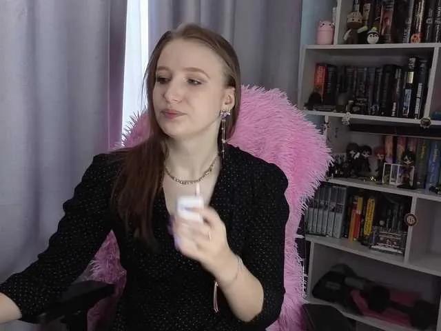 Offline LillyFan-X on BongaCams