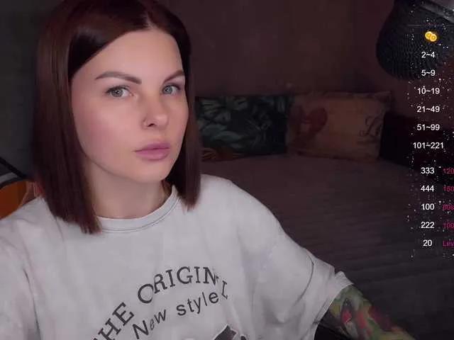 Offline LiluDallass on BongaCams