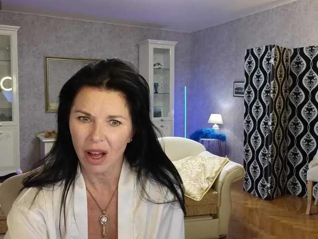 Freechat LinaaJoy on BongaCams