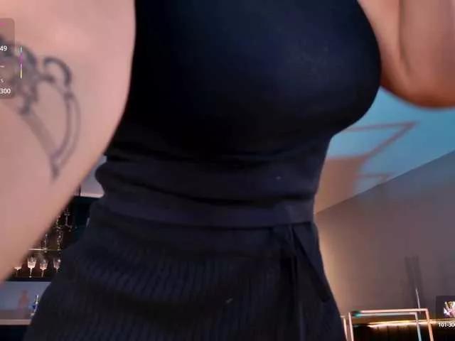 Freechat LisaMonroe on BongaCams