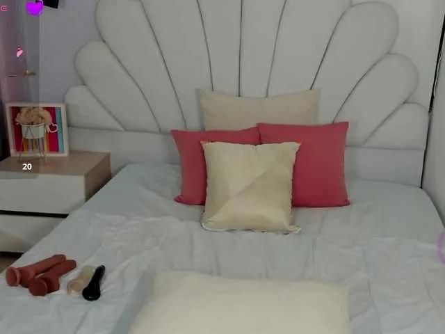 Offline lizzyjooss on BongaCams