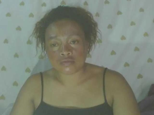 BongaCams LorahXVane is Freechat LorahXVane — Men who have something to offer to girl: kisses, touches, gifts