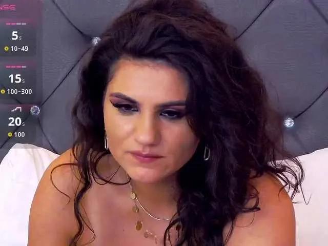 Freechat LorenneMays on BongaCams