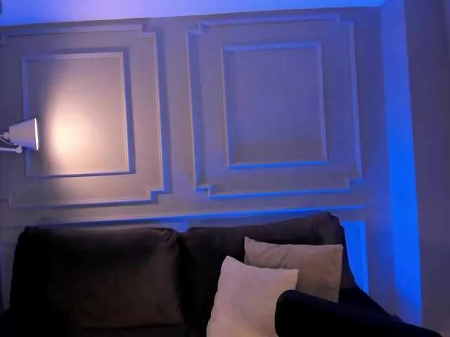 Offline LucyWeiss on BongaCams