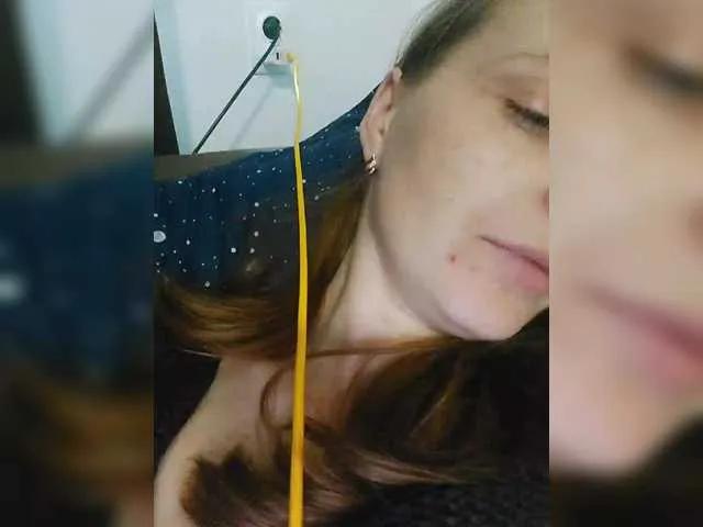 BongaCams Lulu-Erotica is Freechat Lulu-Erotica — I'm fascinated by men who know how to talk, who turn on my mind before my body. Intelligent, attentive and generous