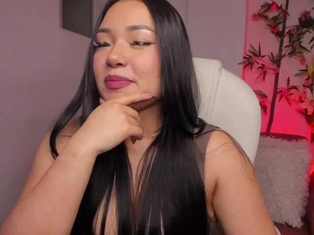 Offline Lulusakura on BongaCams