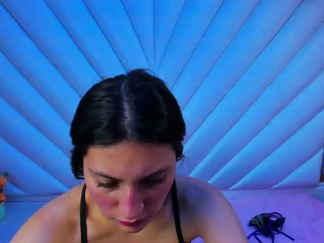 Offline LunaBennett on BongaCams