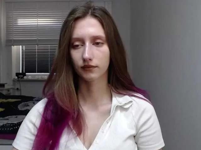 Offline LUNAdream on BongaCams