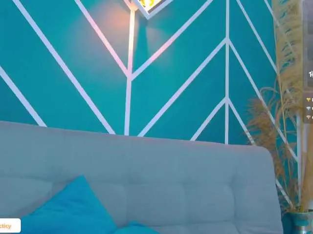 Offline Lunamistyc on BongaCams