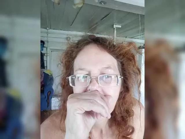 Freechat Madam-oss on BongaCams