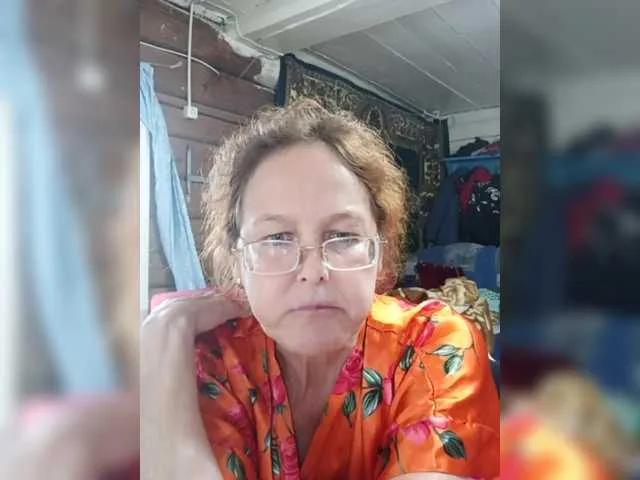 Freechat Madam-oss on BongaCams