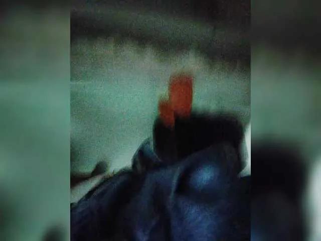 Offline maky-davis on BongaCams