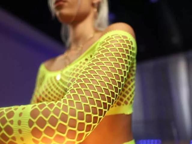 Freechat mandypeas on BongaCams