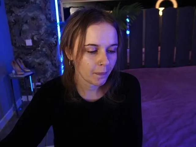 Offline MaribelRiver on BongaCams