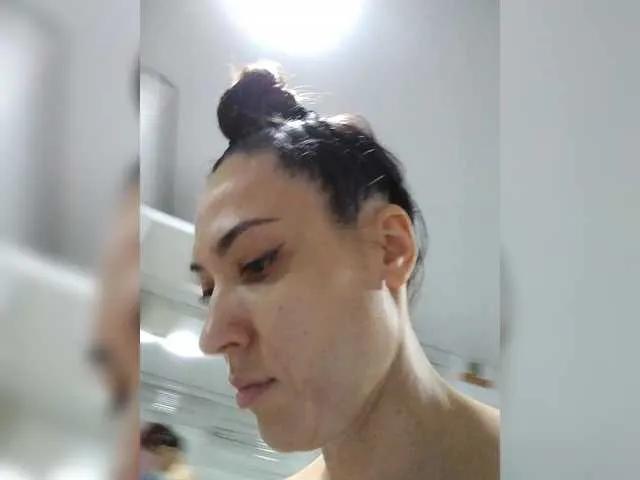 Freechat Marina4Love on BongaCams