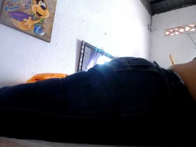 Offline maturehornykinky on BongaCams