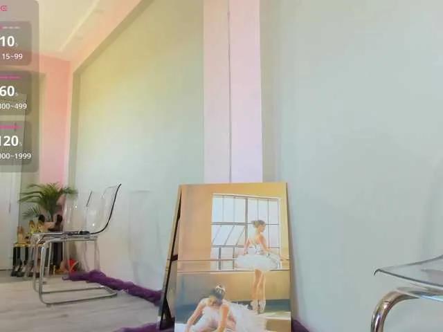 Offline Maya-Hellen on BongaCams