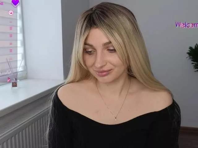 Offline MellicaX on BongaCams