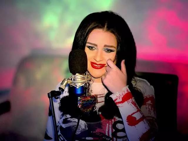 Offline mesaland on BongaCams