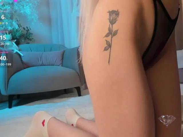 Freechat MiaTonyy on BongaCams