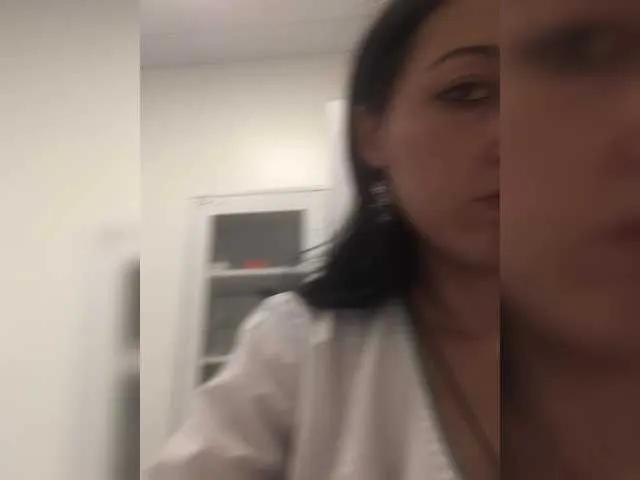 Offline MiaTorres on BongaCams