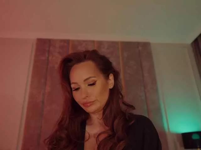 Offline MilaDYstarlig on BongaCams