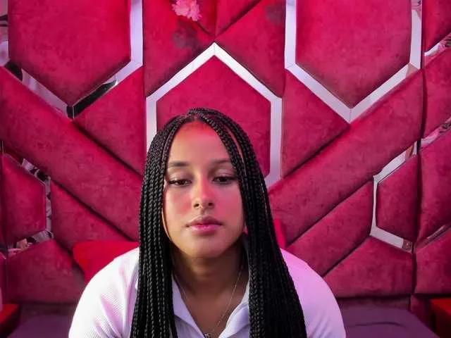 Offline millyprint on BongaCams