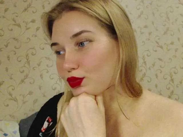 Offline MissLilyAbrams on BongaCams